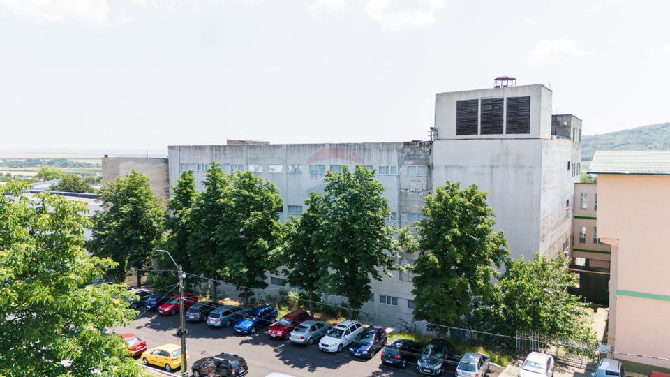 4,623sq.m Industrial Space for sale, Est area