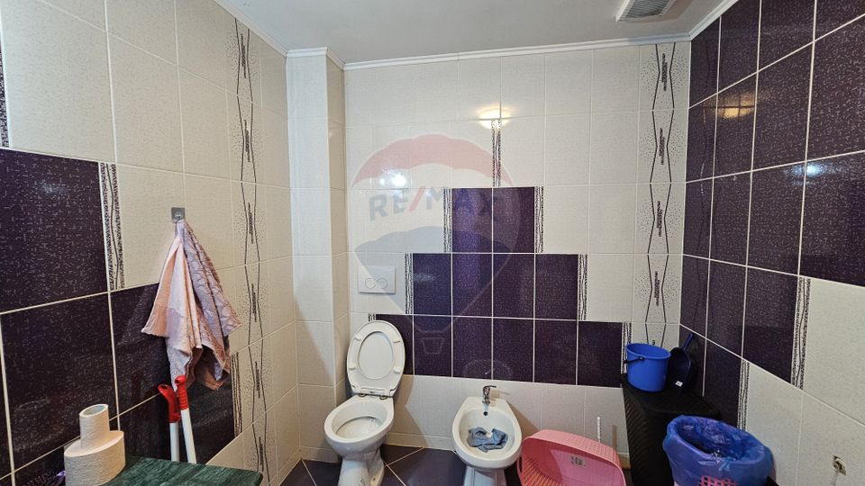 6 room House / Villa for sale