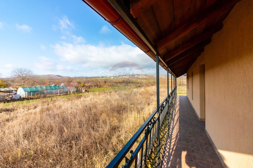 Casă finalizată, 278 mp teren 2305 mp Pleașa, Bucov, Ploiesti