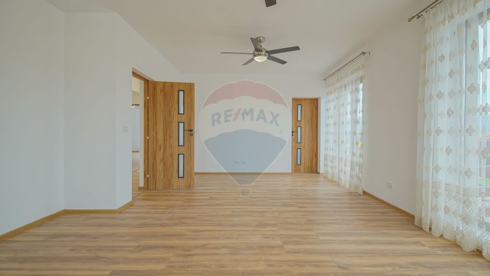 - REZERVAT- Casă Harman - Constructie 2025