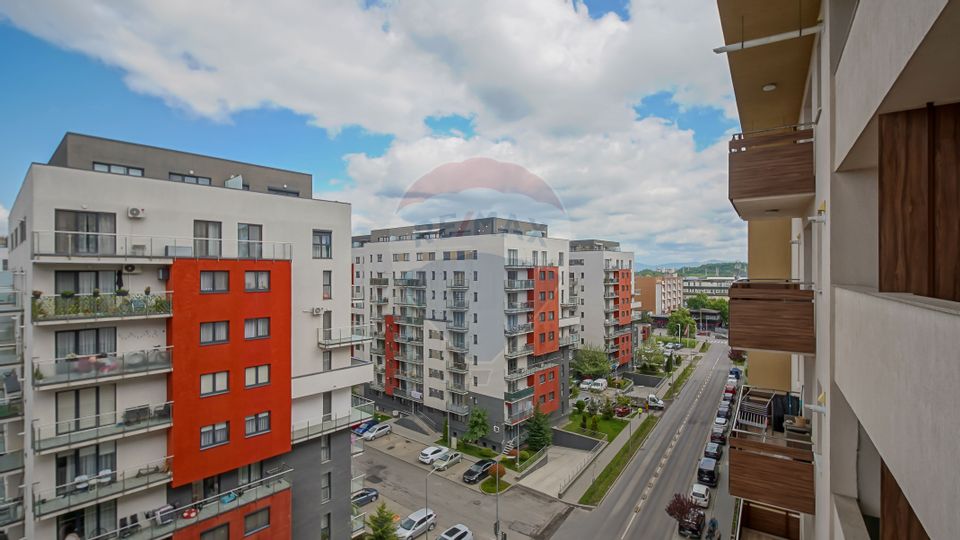 2 room Apartment for rent, Tractorul area