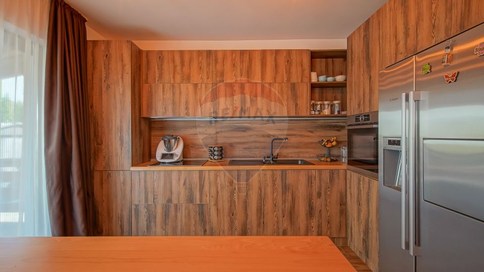 4 room House / Villa for sale, Sud area