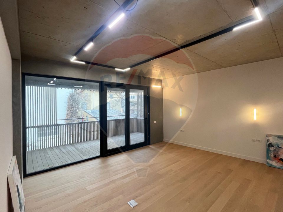 Duplex cu grădină proprie - apartament 4 camere, Floreasca -Dorobanti