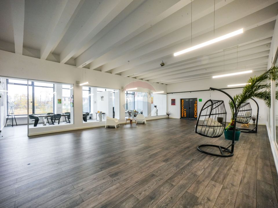 Vanzare Spatiu industrial Clasa A, 895 mp + teren 2.880 mp, Ploiești