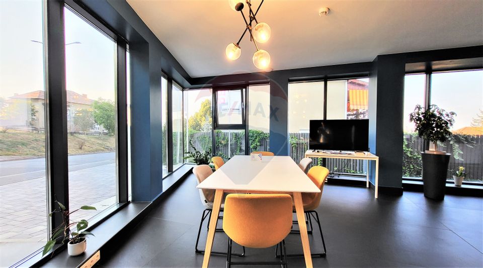 200sq.m Commercial Space for rent, Calea Turzii area