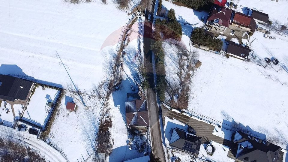 Teren intravilan 1081 mp + construcție 230 mp – Gura Humorului,
