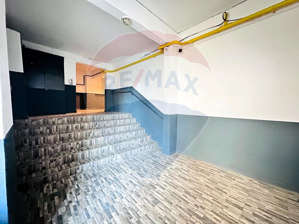 Apartament 3 Camere, 2 Bai de Inchiriat, 110 mp, terasa 33mp - Slatina