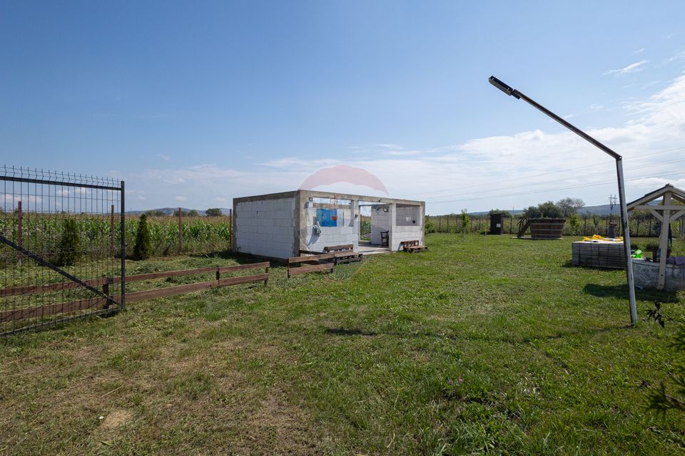 Land 3,700sqm Galtiu / DJ 107B