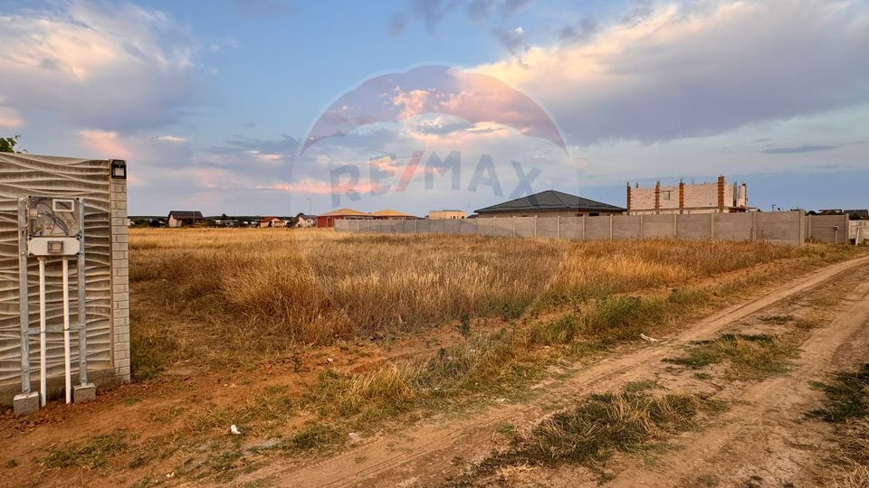 Land 681sqm Malu Mare / Strada Dudului