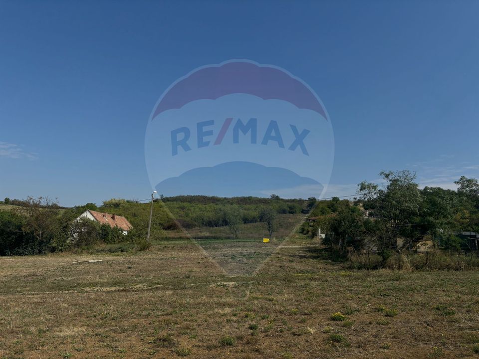 Land 5,511sqm Oradea / Strada Sofiei