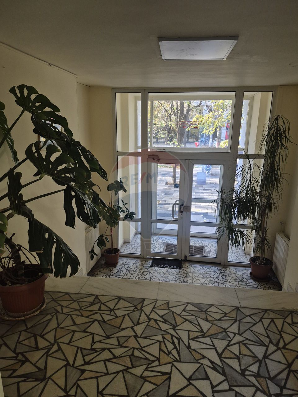 Apartament deosebit de 4 camere zona Decebal - Piata Alba Iulia