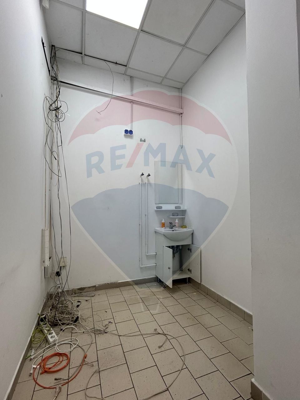 Spațiu comercial 58mp in incinta Super PROFI Urziceni