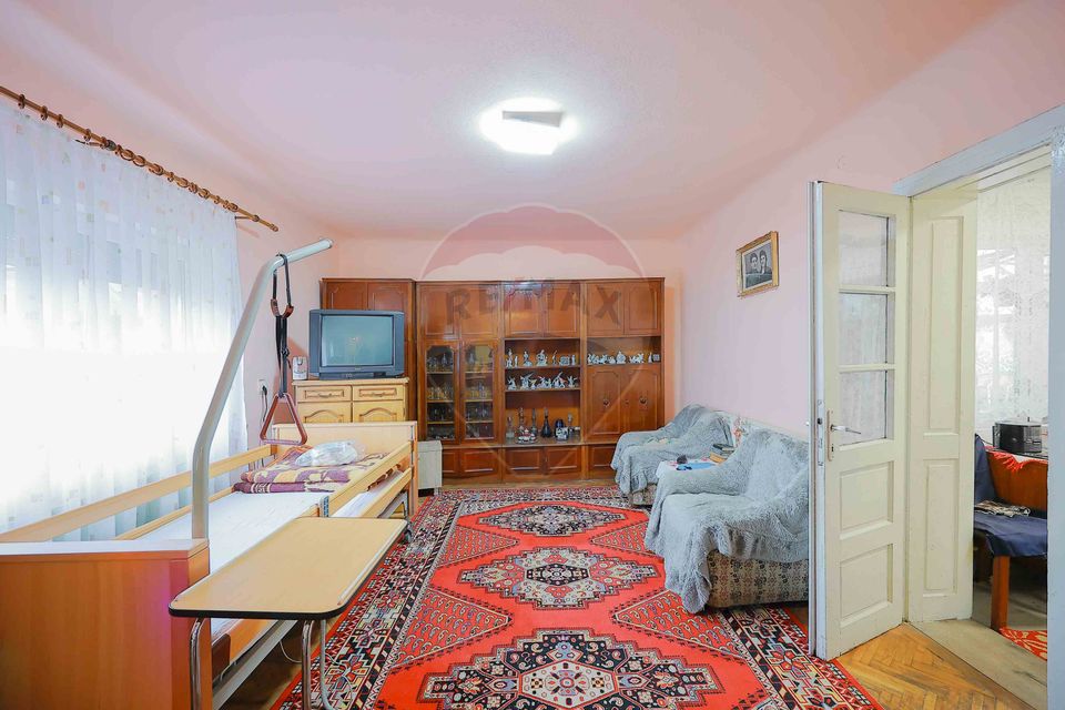 7 room House / Villa for sale, Cantemir area