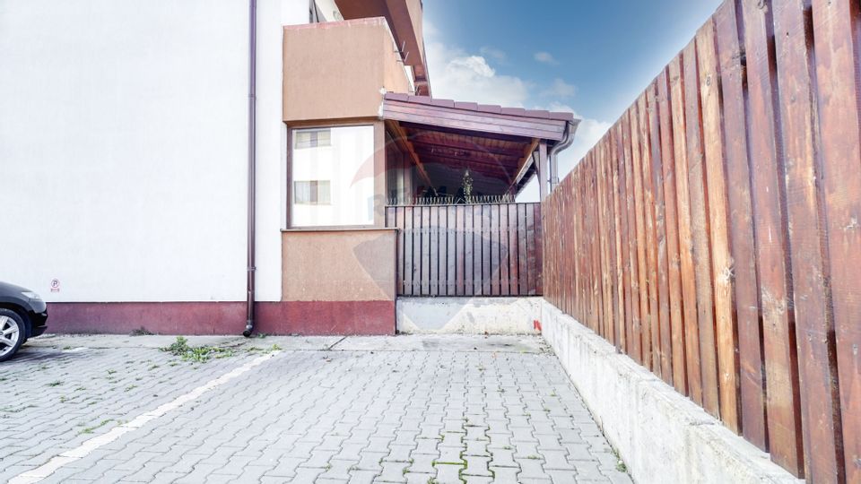 Apartament 3 camere cu terasă, Sânpetru!