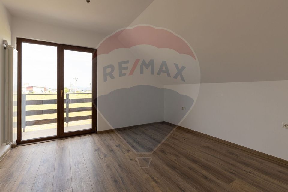 Casă Gândită pentru Tine – Comision 0%