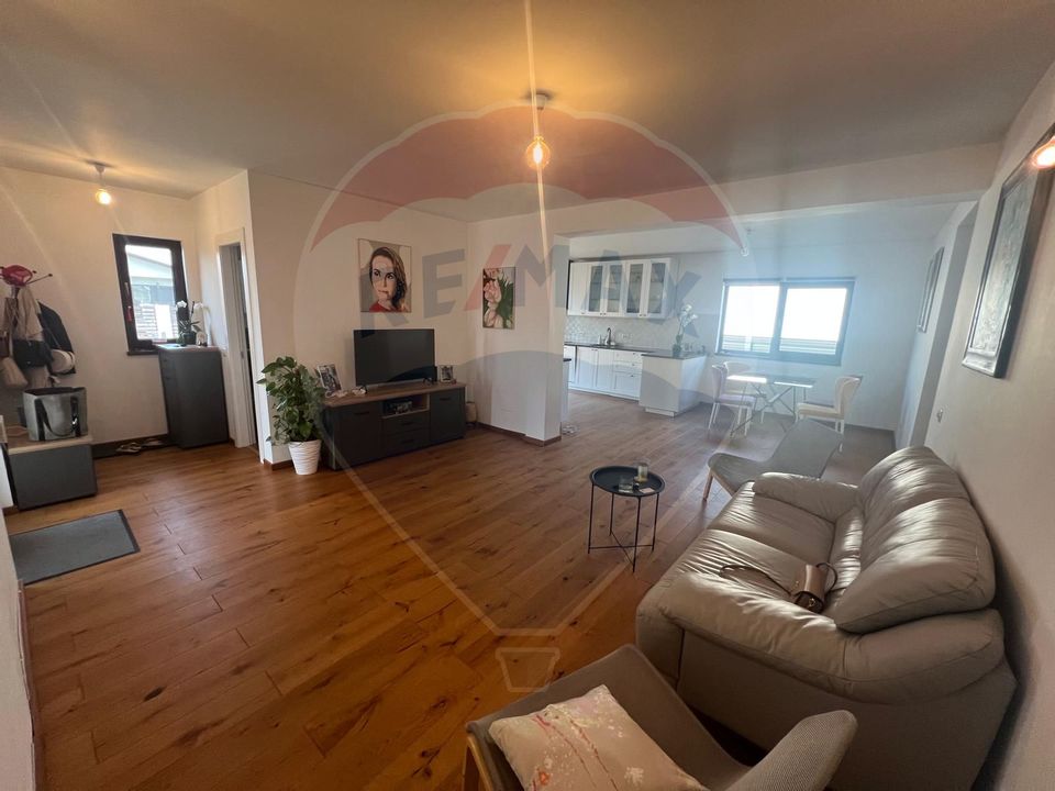 Casă / Vilă 4 camere Green field residence