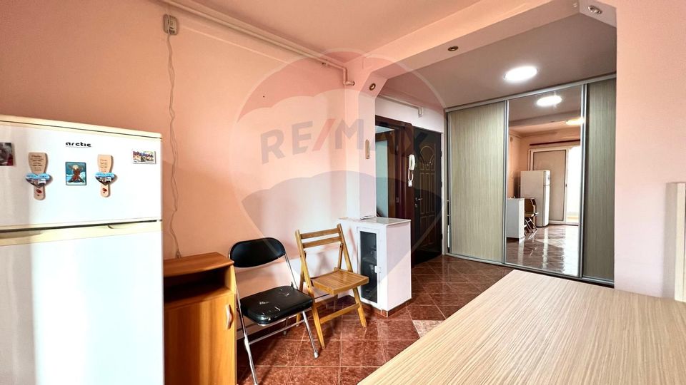 Apartament 2 camere de inchiriat, Piata Balada- Casa de Cultura