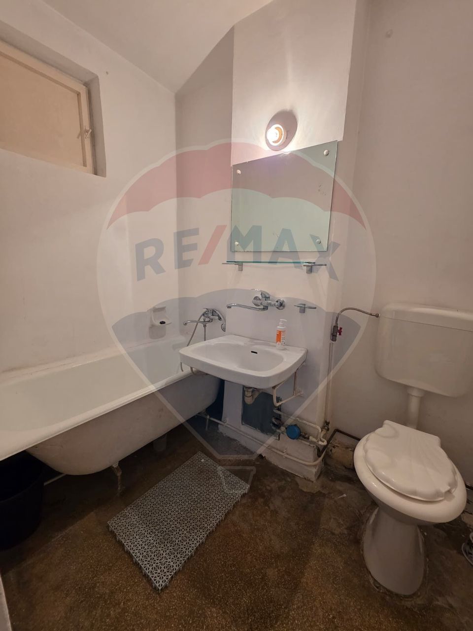 Apartament de vanzare - str. Govora, Medias