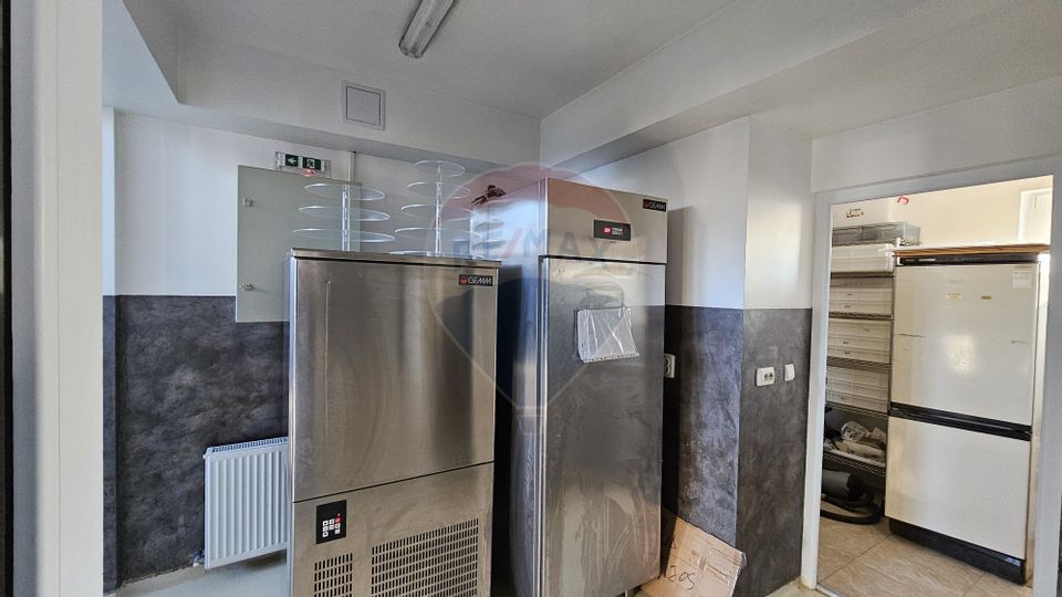 Complex comercial-cofetărie, patiserie pitzerie- Udești, Suceava