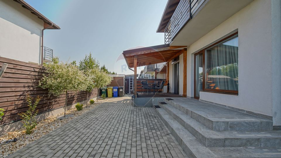 4 room House / Villa for sale, Sud area