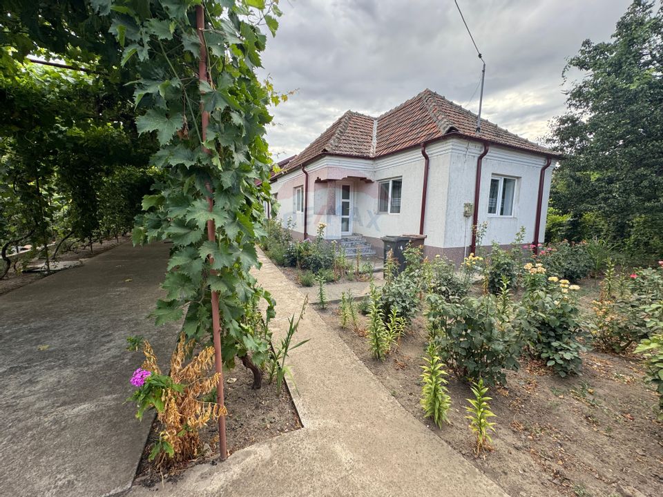 Casă / Vilă cu 6 camere de vânzare în zona Ultracentral