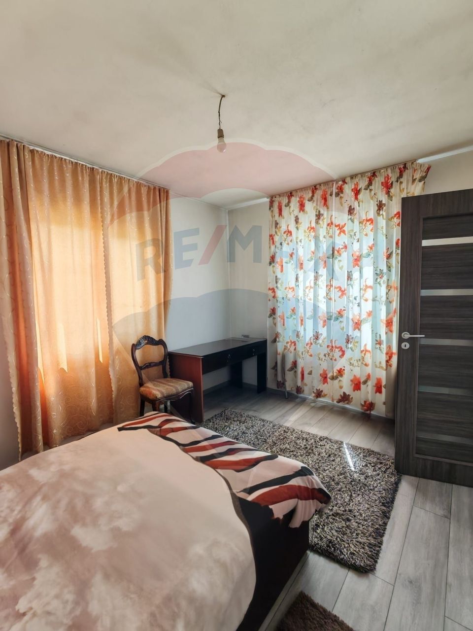 Casă / Vilă cu 4 camere de vânzare