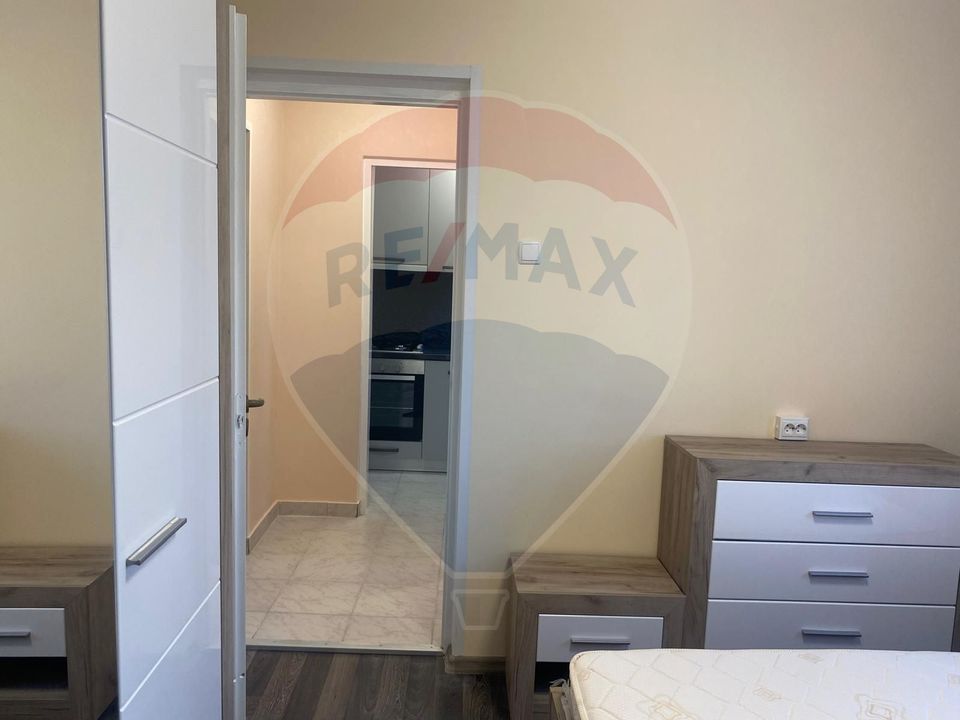 Apartament de închiriat în zona Stadionului Rocar