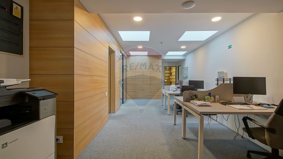 Birou Premium cu Terasă Exclusivă 230 mp – Neorama, 13 Decembrie