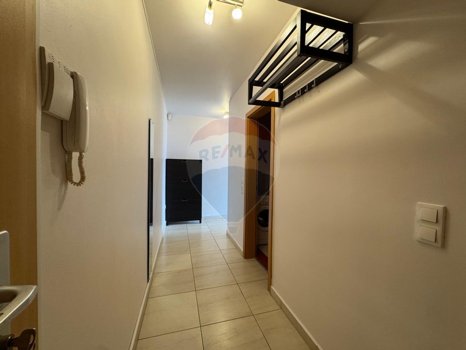 Penthouse Exclusiv-Vedere Superbă spre Munți, de INCHIRIAT