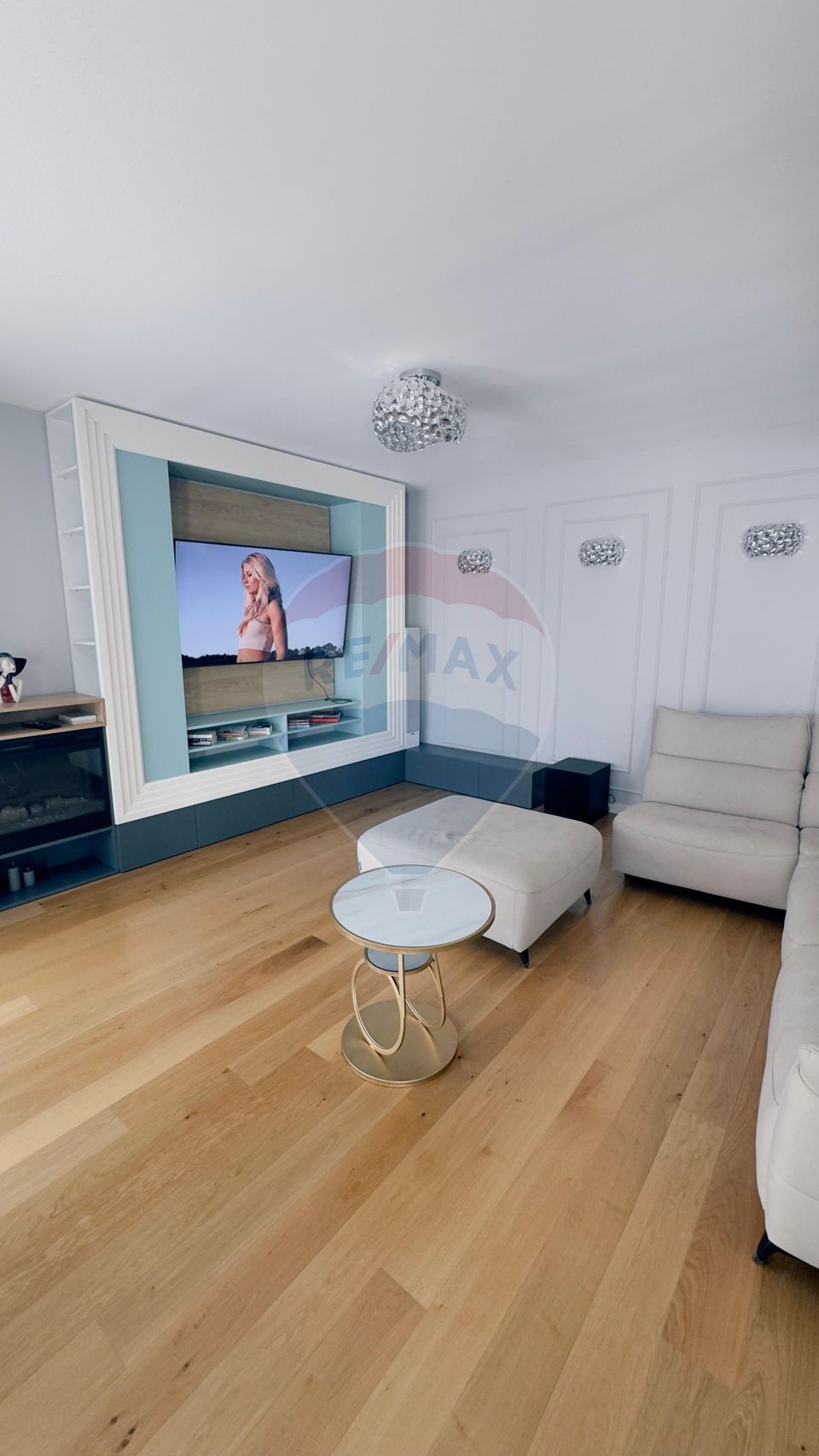 Proprietate premium în Filiași, locuință de lux cu spații comerciale