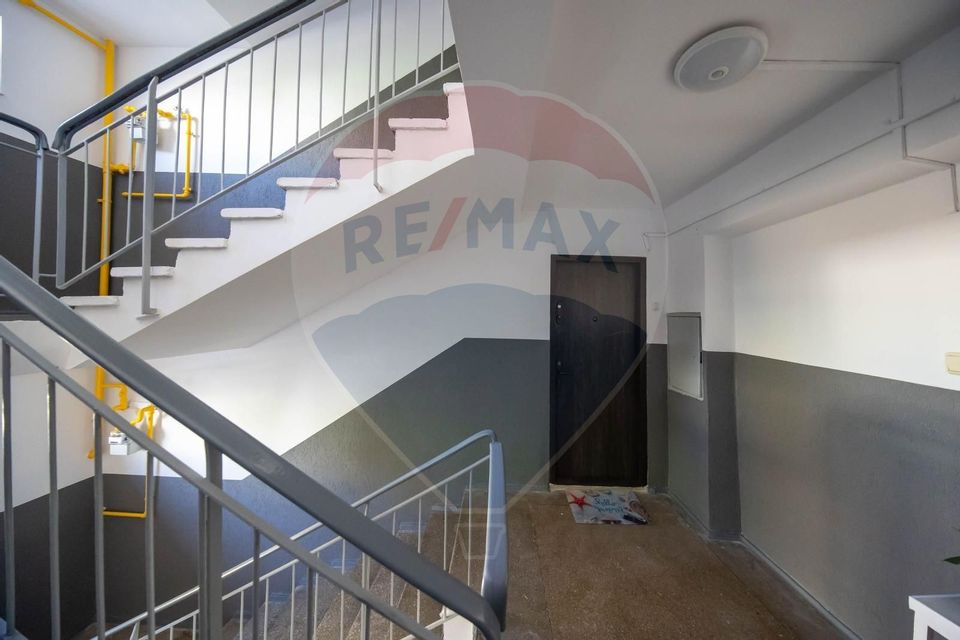 Apartament elegant si spatios, 4 camere, 2 parcari, Racadau!