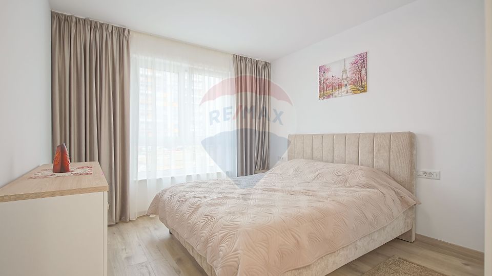2 room Apartment for rent, Tractorul area