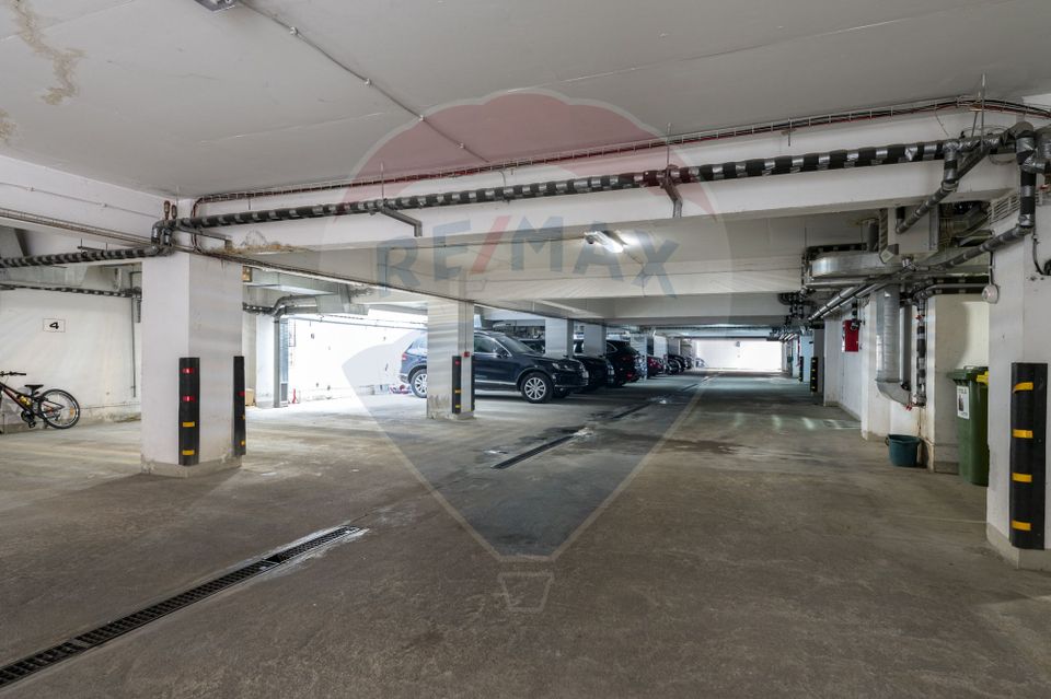 4 room Apartment for sale, Herastrau area