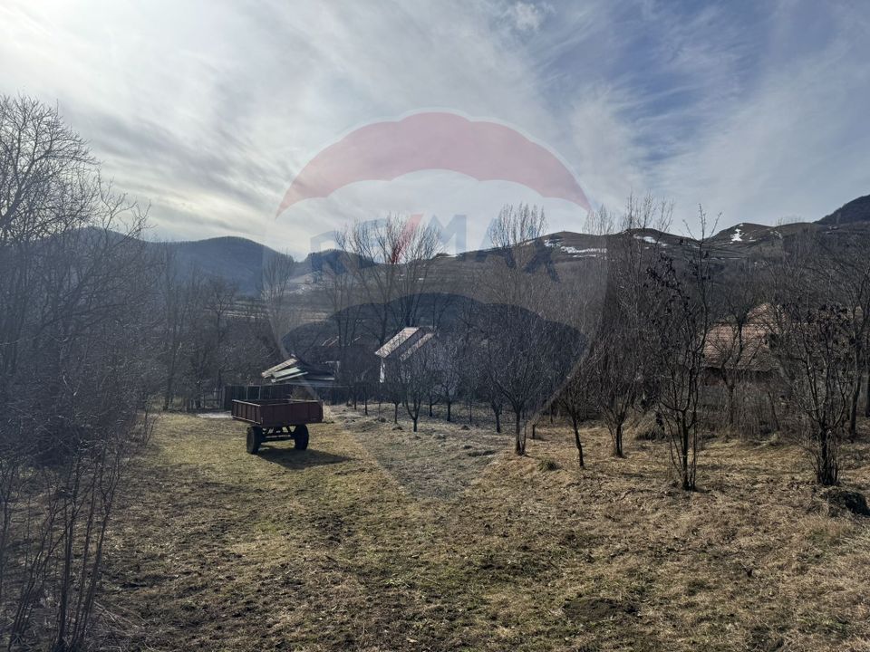 Teren intravilan 1.271 mp – Izvoarele, jud. Alba