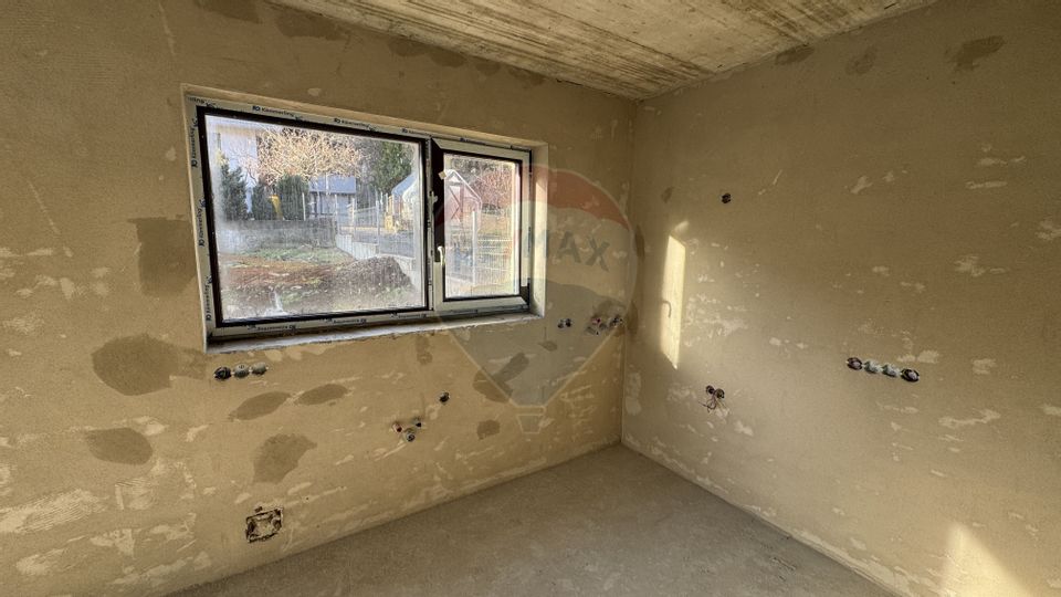 Casă de vânzare în zona Valea Rosie/PARCUL MARE-2025