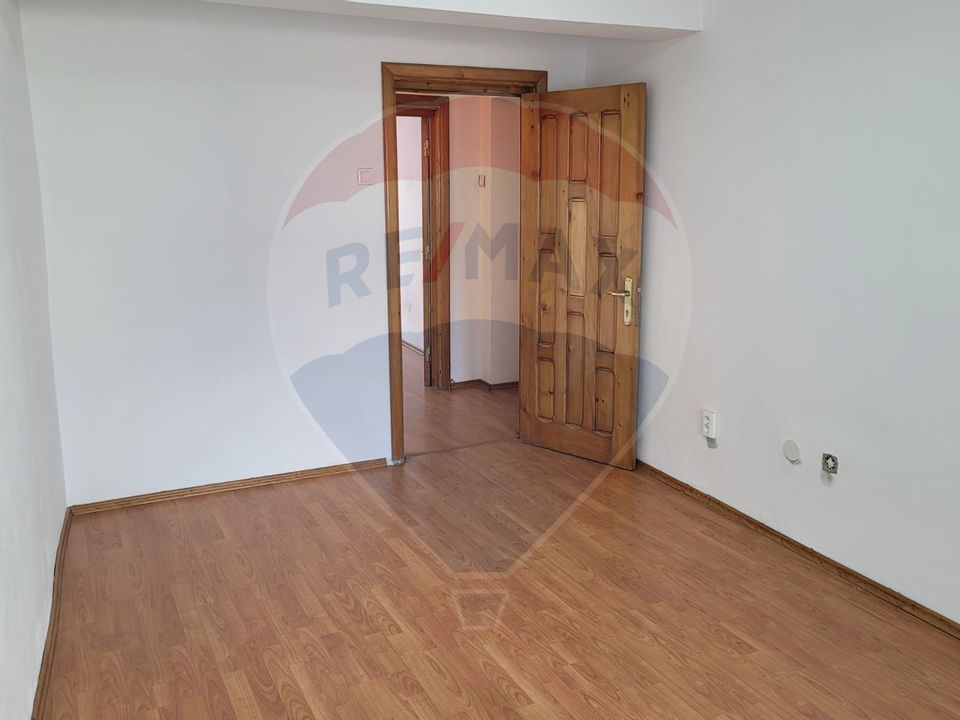 330sq.m Commercial Space for sale, Central area