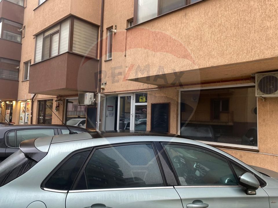 Commercial space for sale – Militari Residence