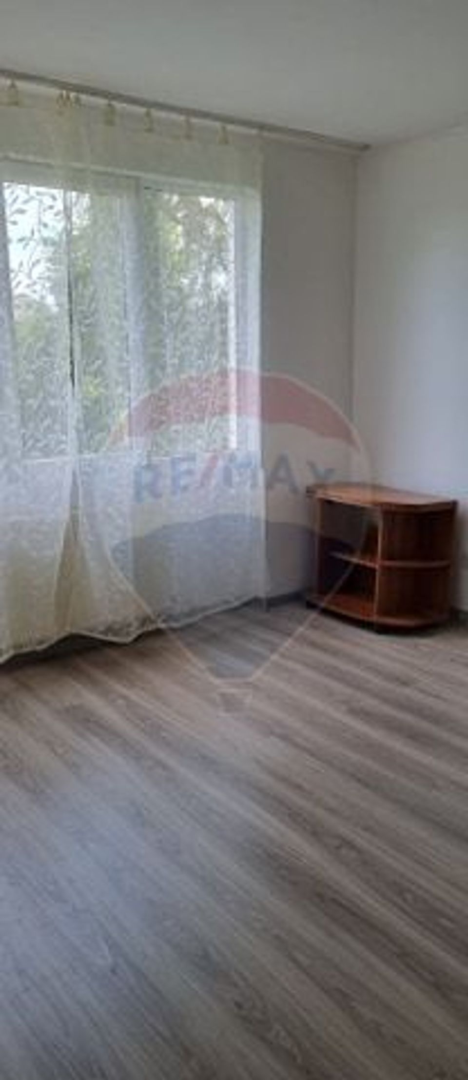 Apartament 2 camere decomandate