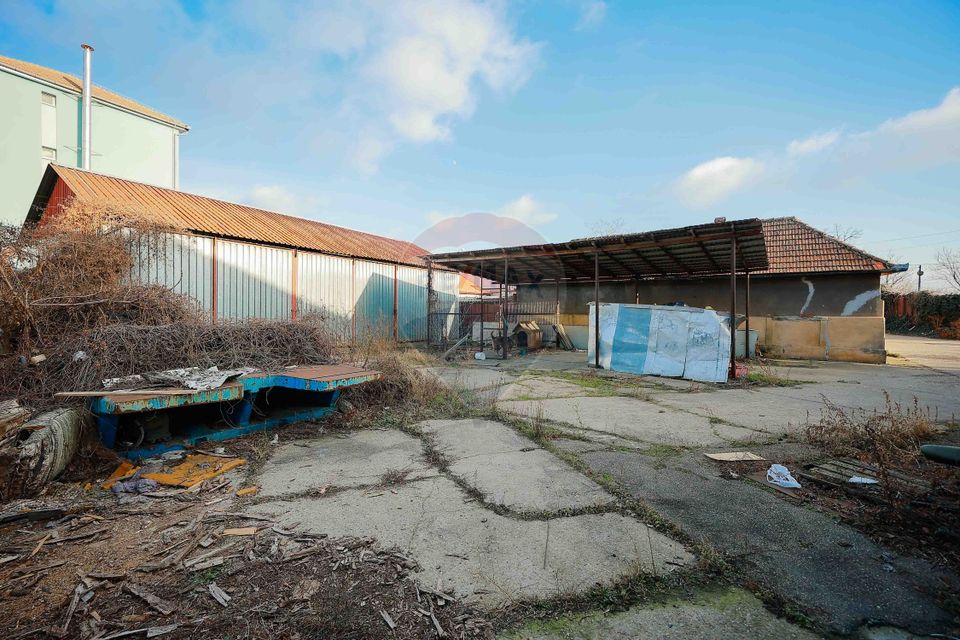 Spațiu industrial - 2040 mp de vânzare în zona Calea Clujului