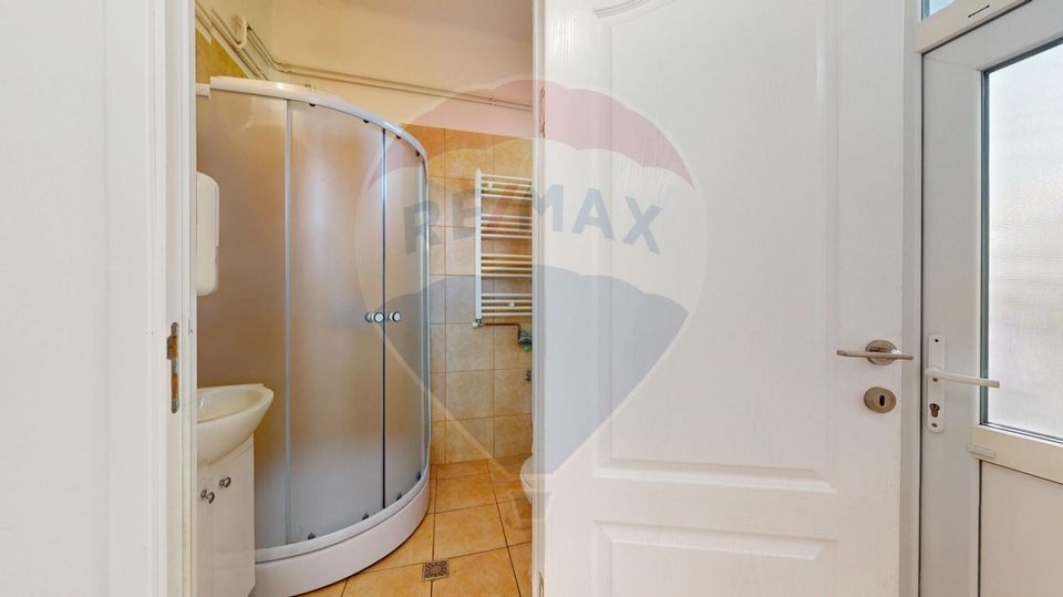 6 room House / Villa for rent, Aurel Vlaicu area