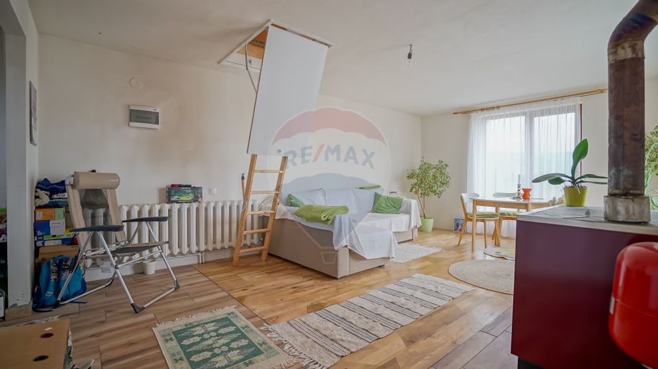 0% COMISION / Casă cu 3 camere si teren 28 500 mp , COVASNA