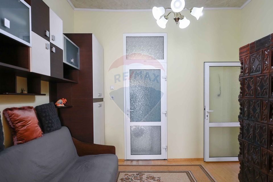 Apartament 1 Cameră, Semicentral, Spațios, Menumorut, La Curte Vânzare