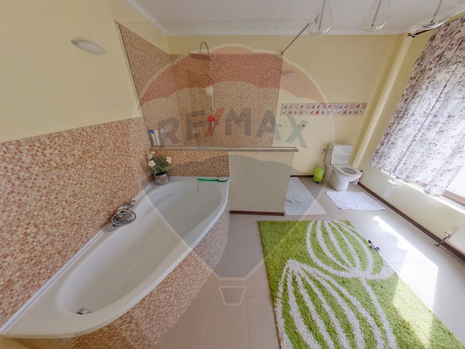 6 room House / Villa for sale, Sud-Est area