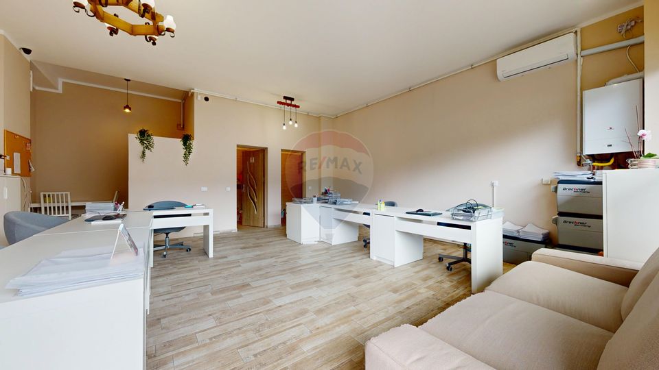 47sq.m Commercial Space for rent, Racadau area