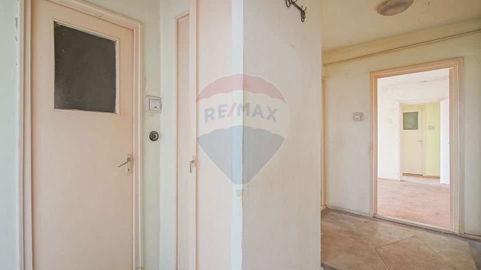 3 room Apartment for sale, Grivitei area