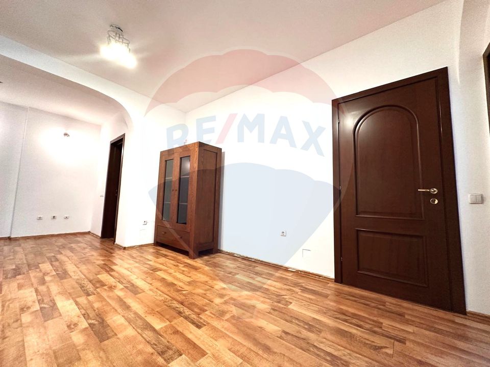 3 room Apartment for rent, Dacia area