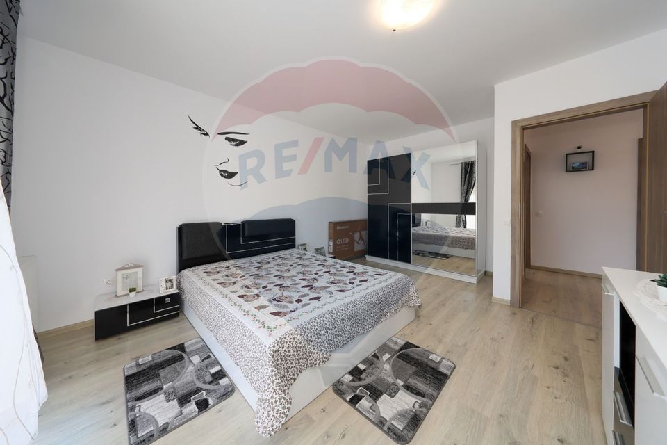 Vila mobilata modern, piscina, zona de interes Ghimbav!