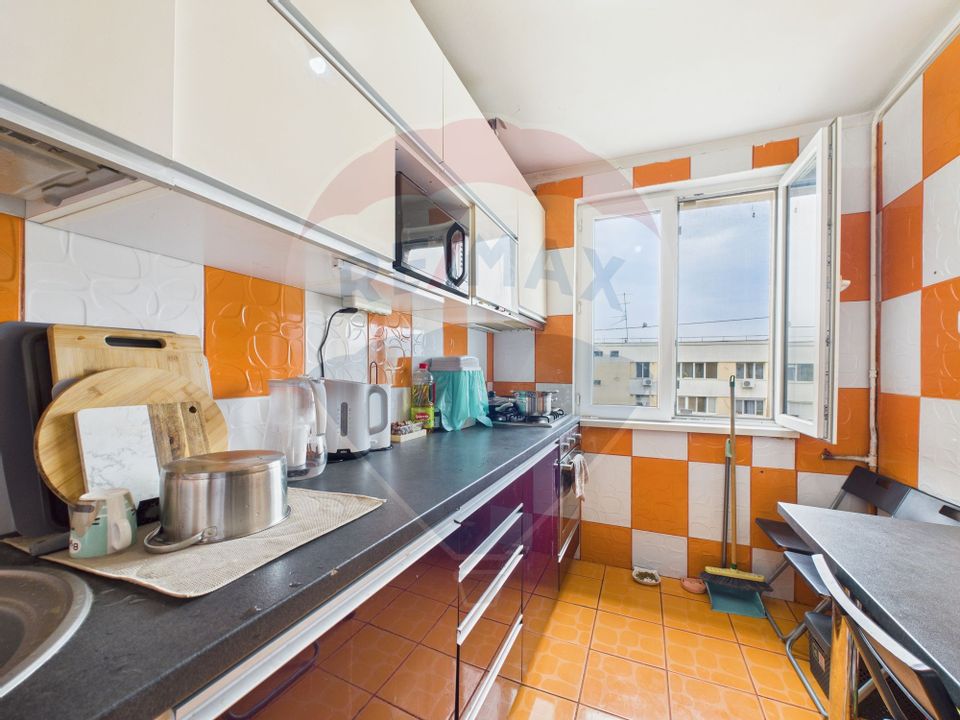 Apartament cu 3 camere de vanzare in zona Doamna Ghica