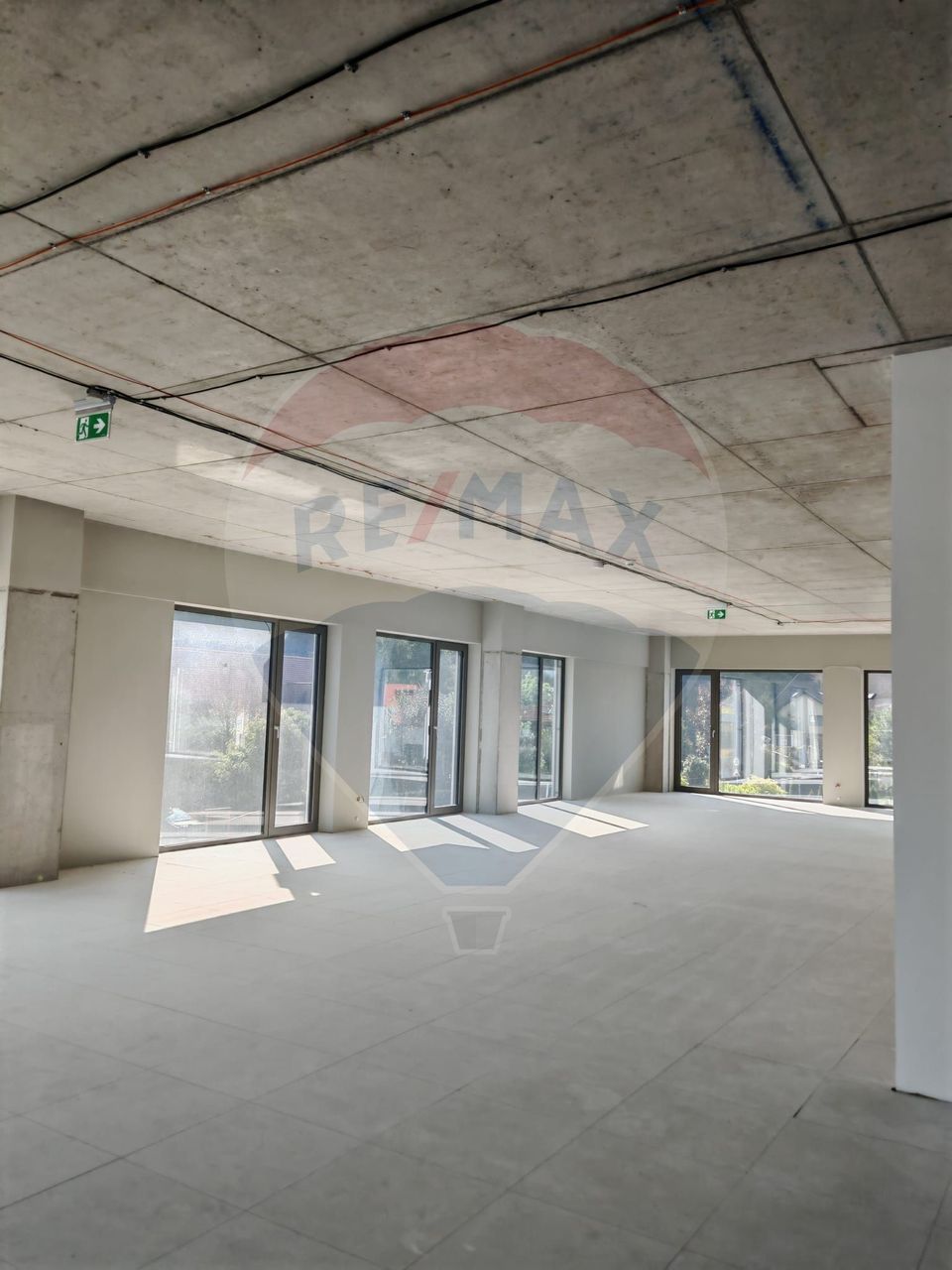 Spațiu de birouri de 342.7 mp de vânzare în zona Manastur