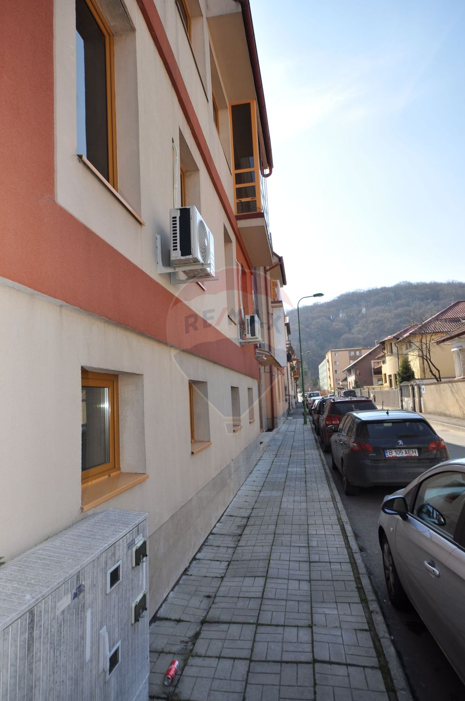 RENT!!! Office building, clinic, school, Civic Center, Brasov